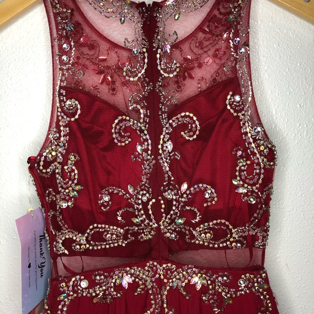 Dancing Queen Short Formal Dress - Picture 3 of 3